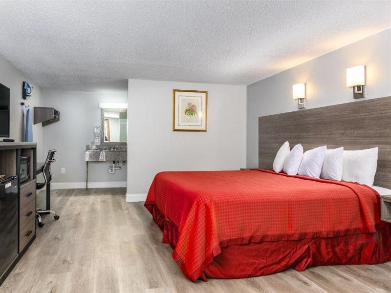 Captains Quarters Motel & Conference Center Eastham Bagian luar foto