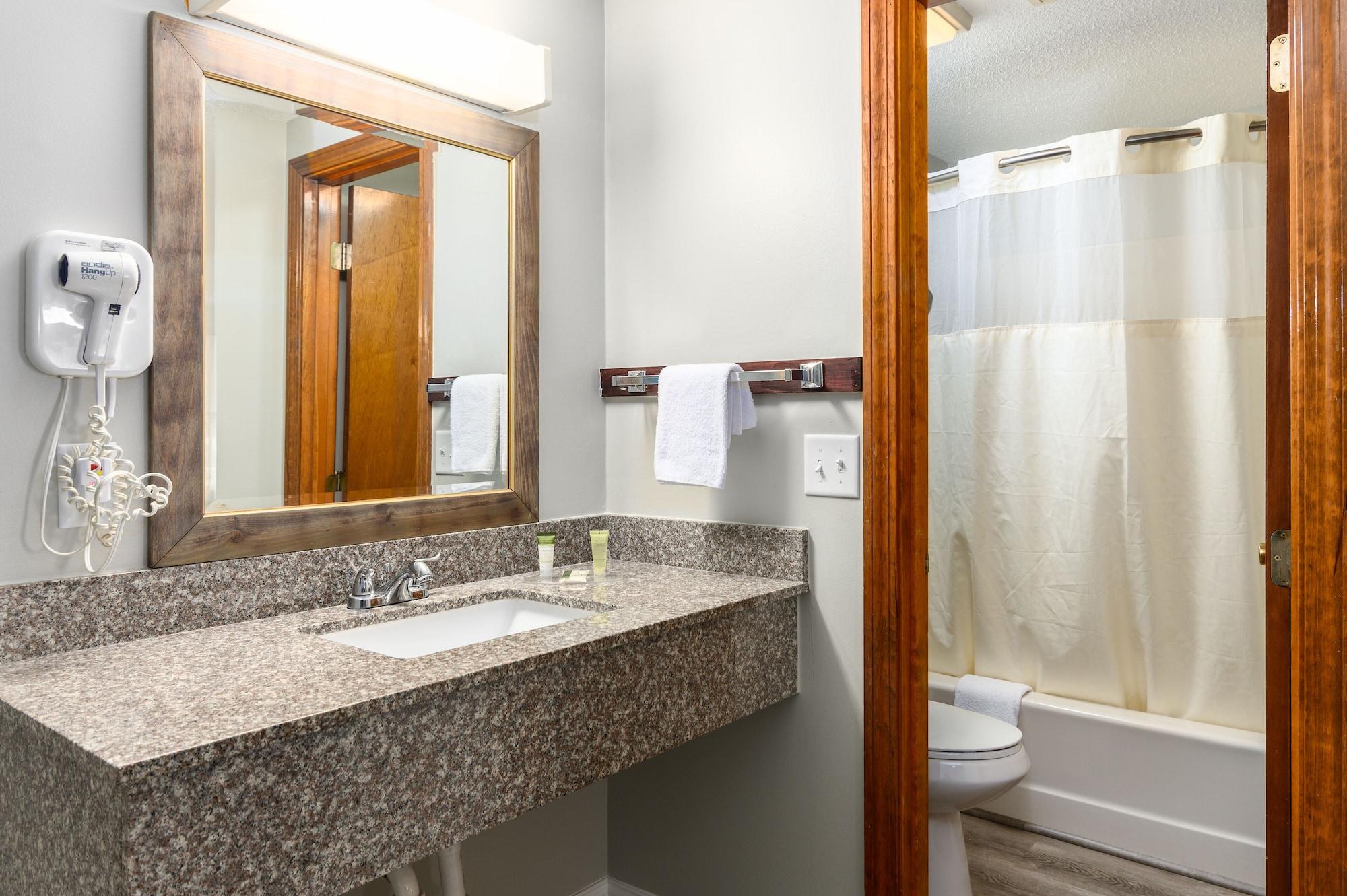 Captains Quarters Motel & Conference Center Eastham Bagian luar foto